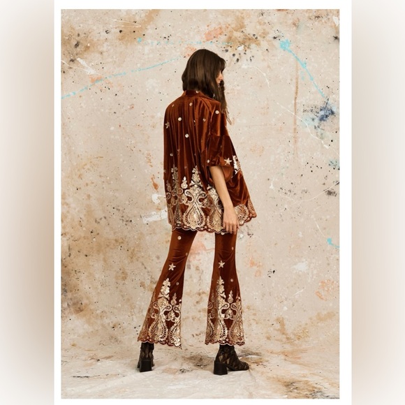 Whiskey Bells & Kimono by Lenni - Picture 7 of 7